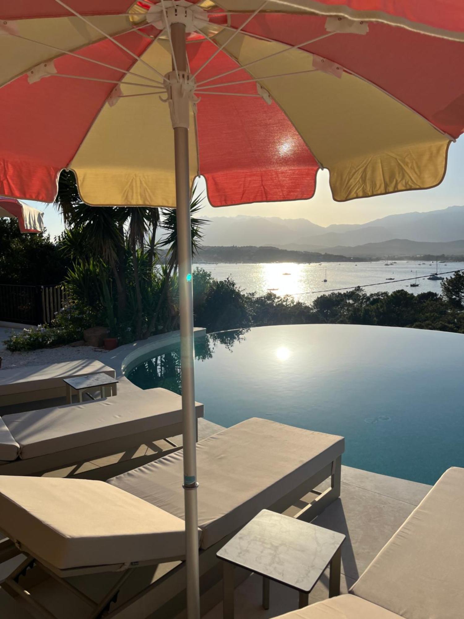 Hotel Riva Beach Porto-Vecchio  Kültér fotó